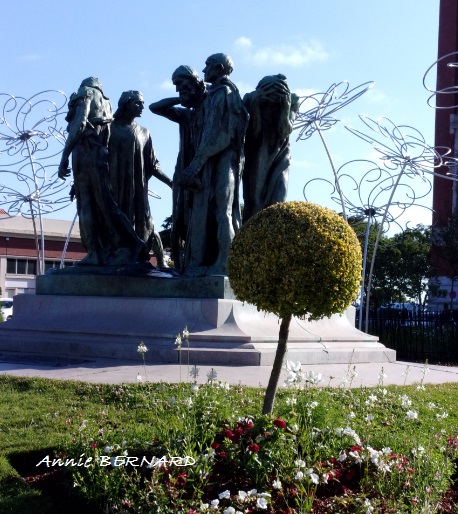 La statue des Six Bourgeois à Calais