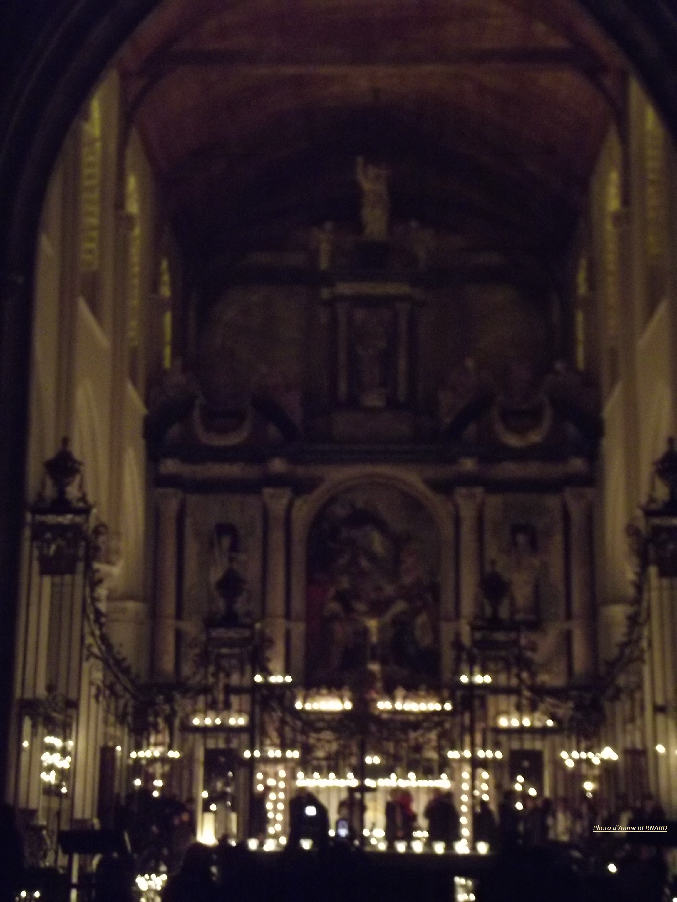 Eglise Notre-Dame de Calais de nuit
