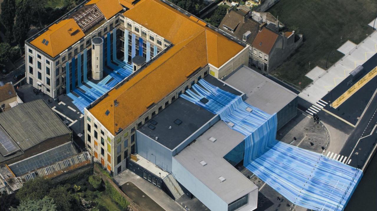 Vue du ciel La Cité de la Dentelle de Calais